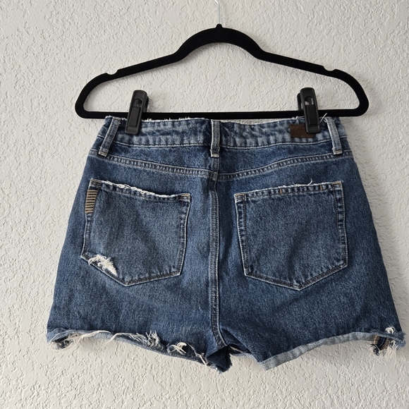 Paige 27 High Rise Cutoff Denim Jean Shorts - Picture 3 of 4